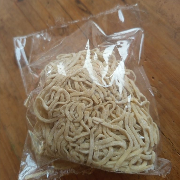 Mie kriting, mie basah frozen buat mie ayam, mie goreng dll