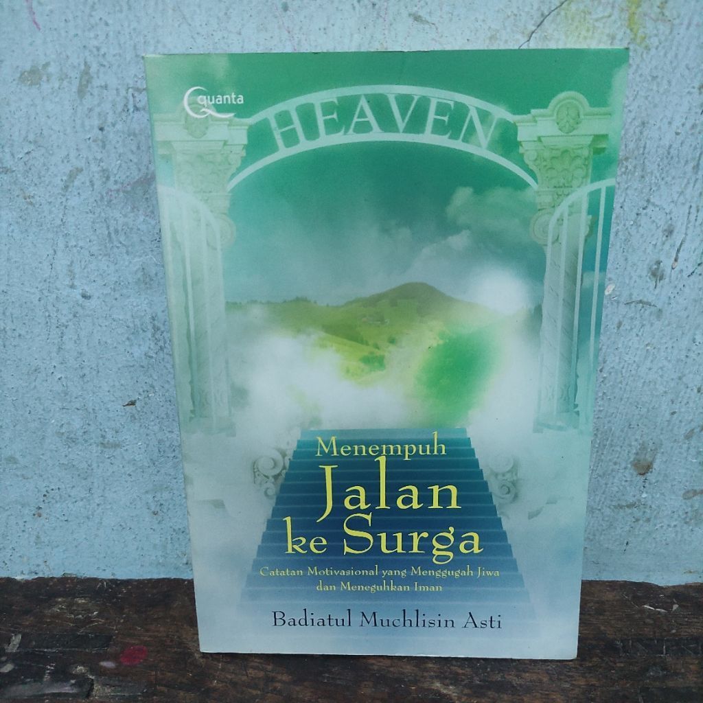 BUKU MENEMPUH JALAN KE SURGA
