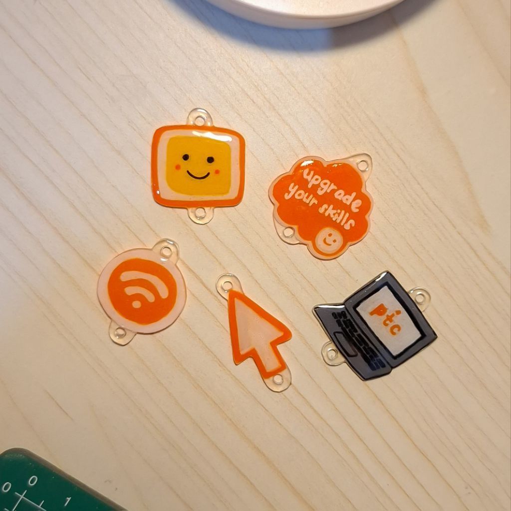 Charm Custom | Shrink paper Charm | Liontin custom