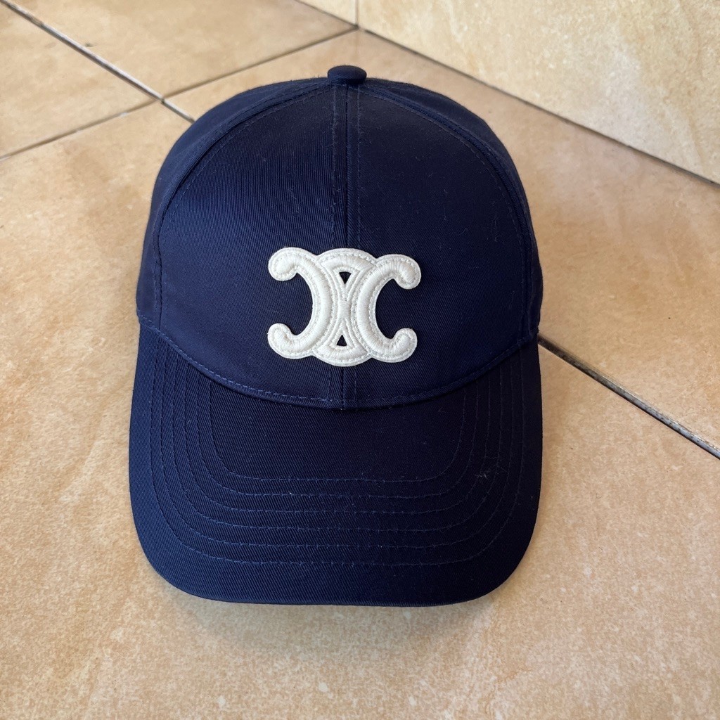 topi celine logo made in france