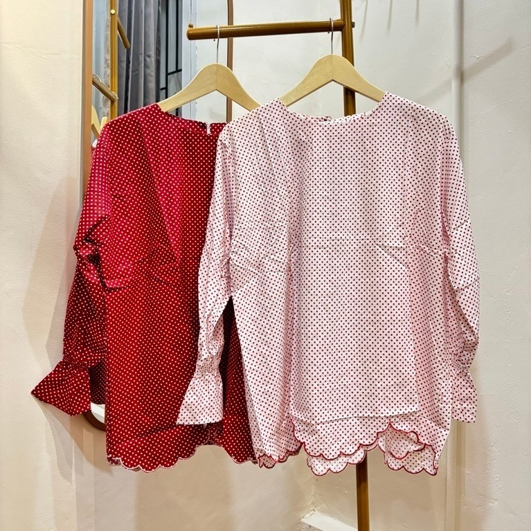 Blouse Polkadot Merah Putih