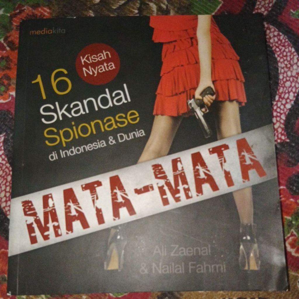 Buku 16 Skandal Spionase Di Indonesia dan Dunia