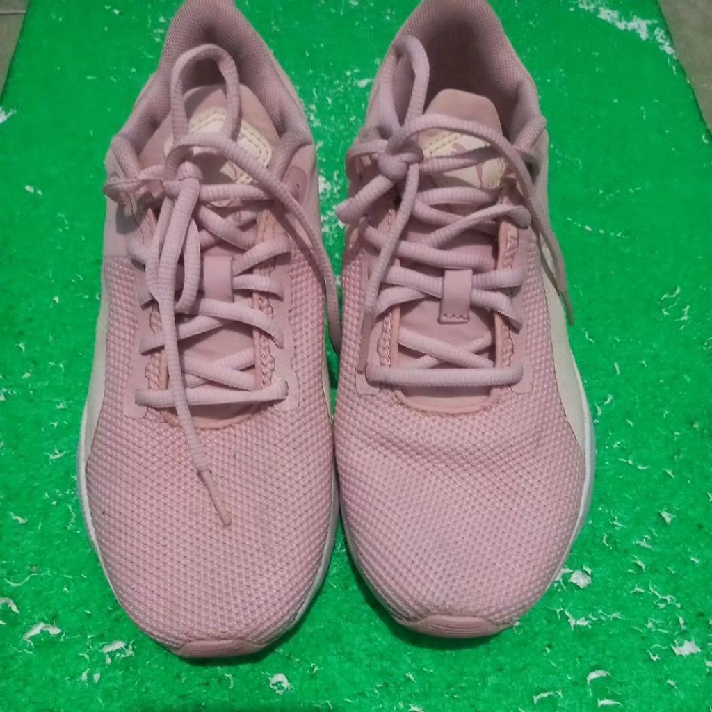 PL sepatu sport wanita Pumpum Flyer runner mid