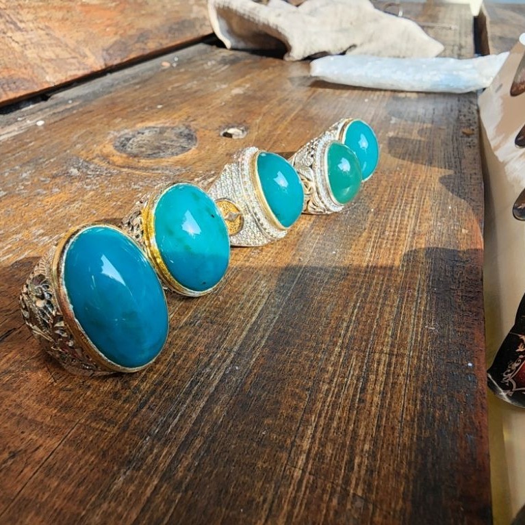Bacan Doko / Bacan Biru / Bacan Bluish / Bacan Naturalt / Batu Bacan Medium  / Bacan 100% Asli / Bac