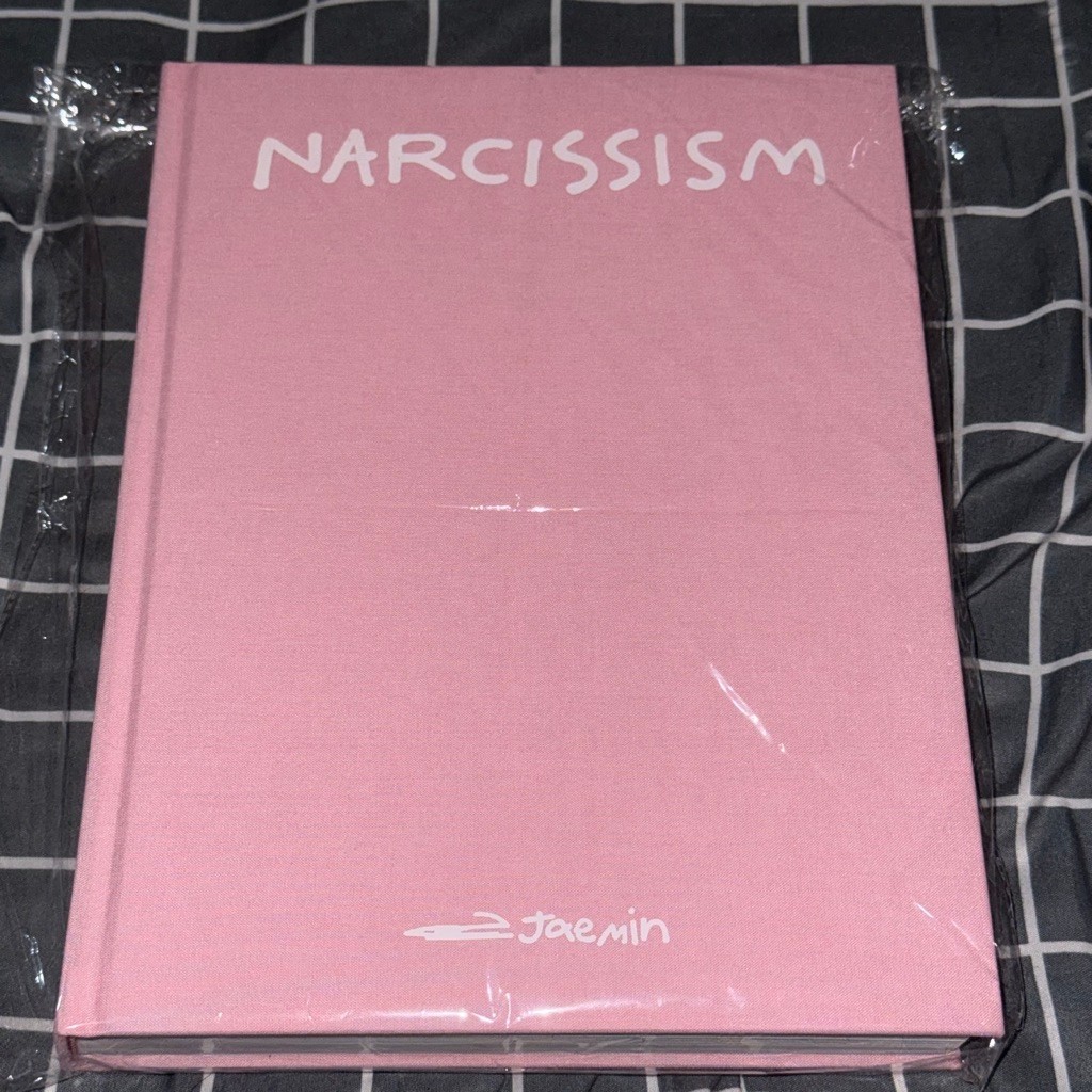 JAEMIN NARCISSISM PHOTOBOOK [PINK] > GOOD CONDI TIDAK ADA NODA ATAUPUN DAMAGE (MASIH BARU KARNA TIDA
