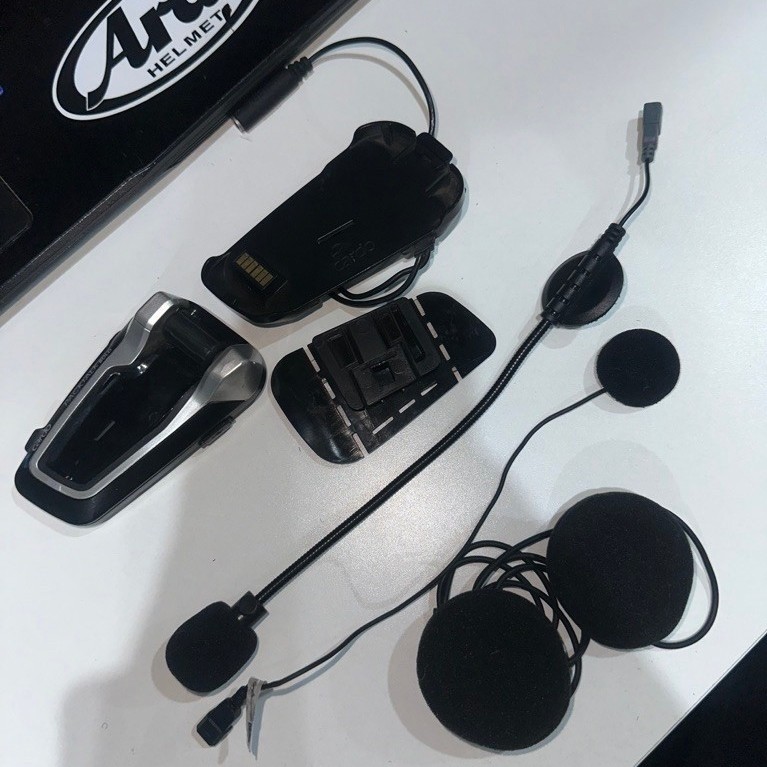 Cardo Packtalk Bold JBL