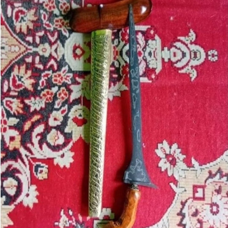 keris Dapur Brojol Pamor Semur Mas Tuban , Sepuh Majapahit , Deder Tejo Kinurung