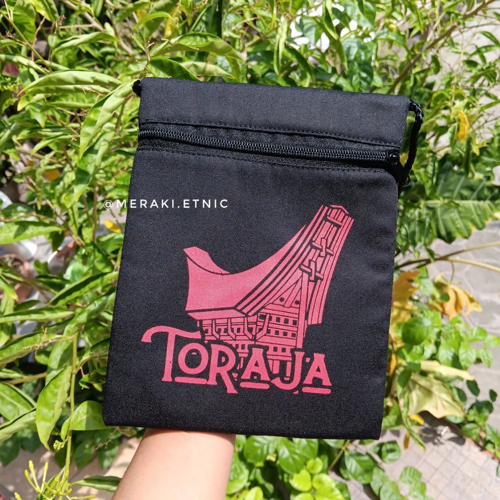 Tas Selempang Kecil Sablon Toraja