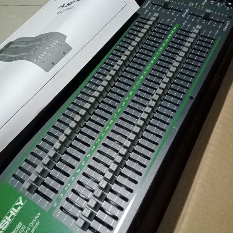 Equalizer Ashly GQX 3102 Full Makro 2x31 Band