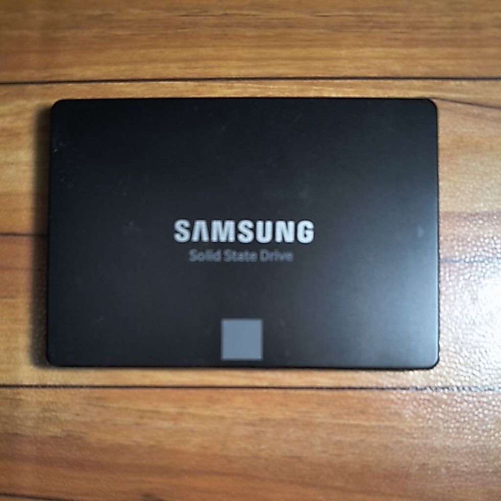SSD Samsung Evo 860 500GB bekas