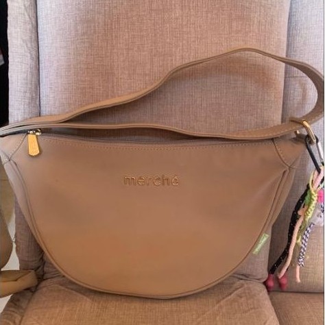 merche slingbag preloved