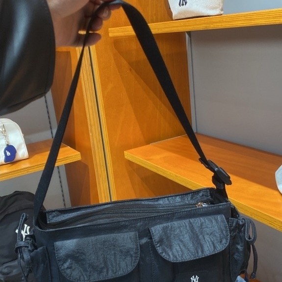 MLB HOBO BAG nylon original