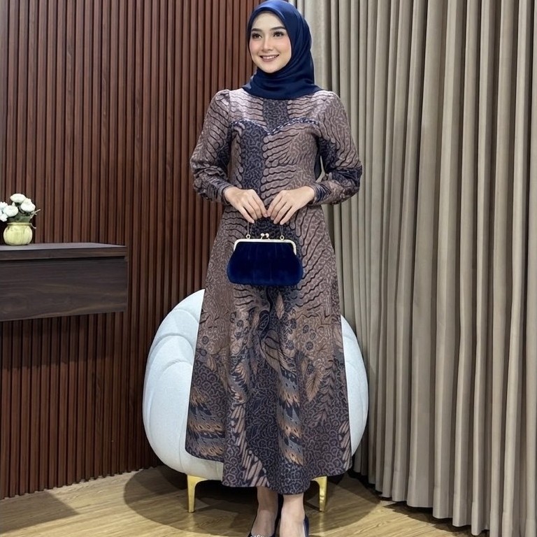 Dres Wanita Batik Hamida dengan Model Terbaru