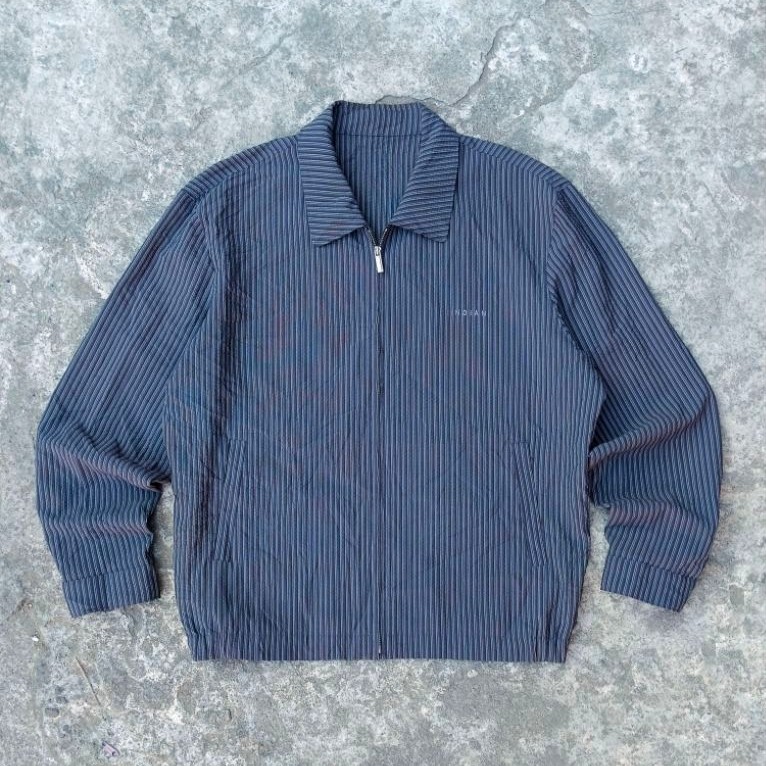 INDIAN PLEATED ZIP-UP JACKET