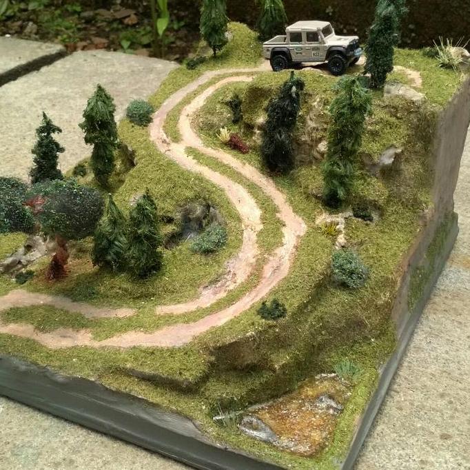 Diorama Forest Hill Skala 64 Hotwheels