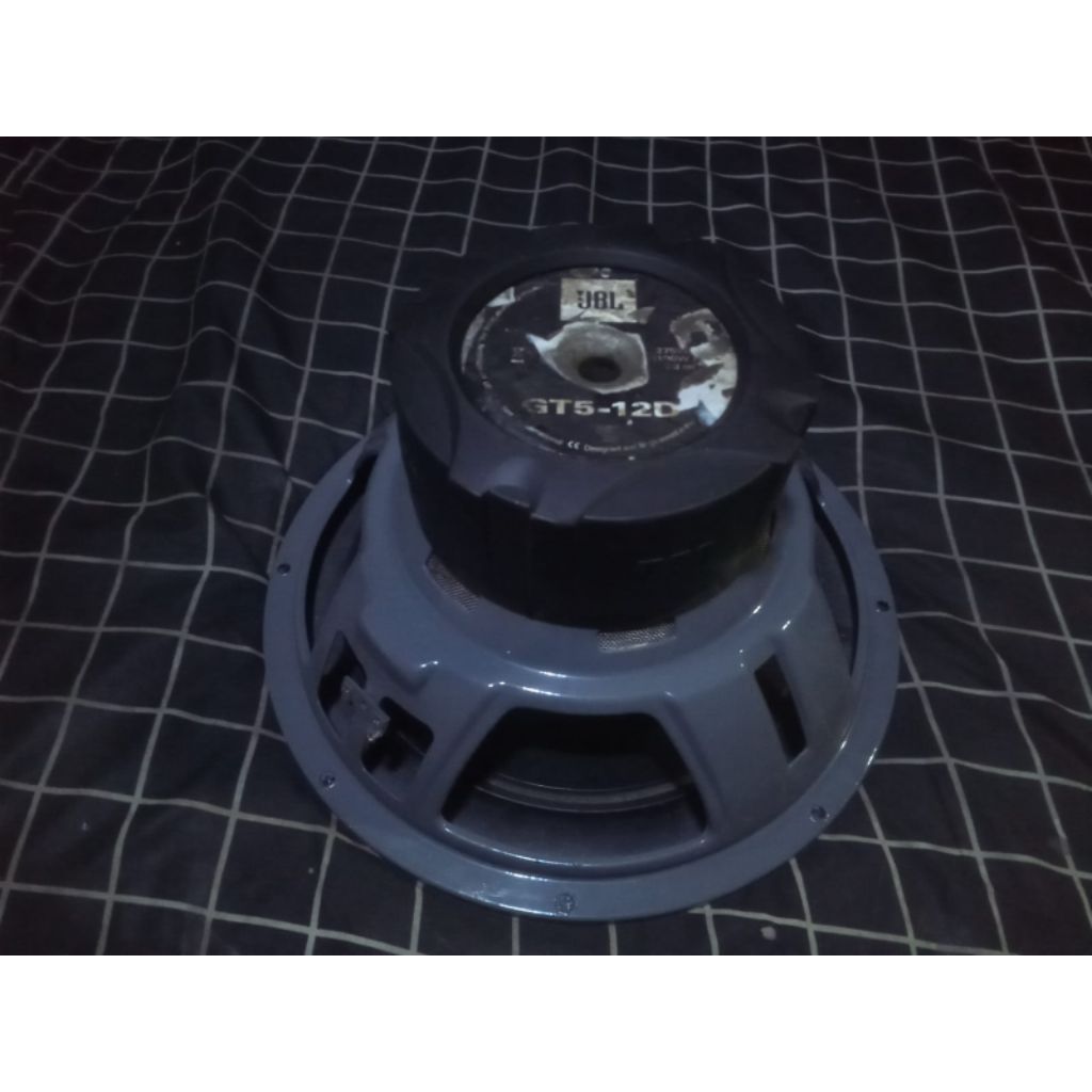 speaker 12 in JBL GT5-12D