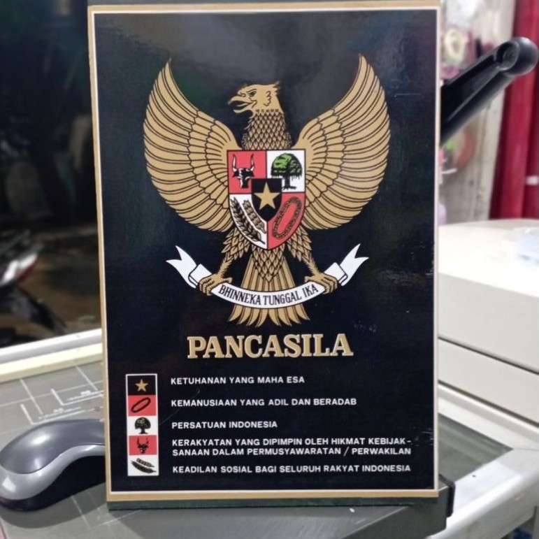 Dekorasi Ruang Kelas/Poster Hiasan Dinding Ruang Kelas/Papan MDF 9mm Cat Hitam 1 sisi/Mdf Murah 9mm