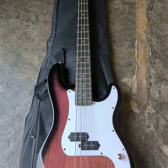 bass guitar stinger original