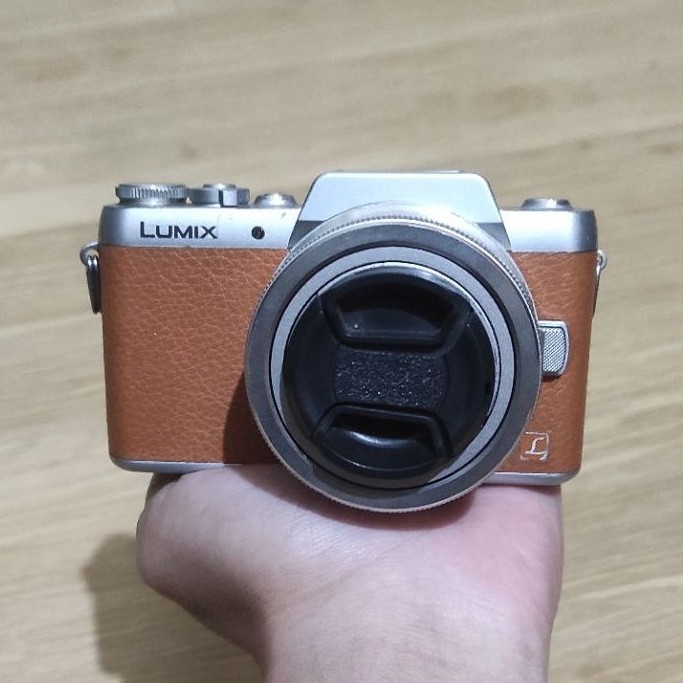 KAMERA MIRRORLESS LUMIX GF8