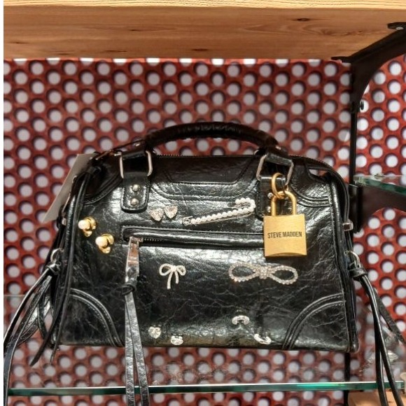 BRiggs Black Steve Madden