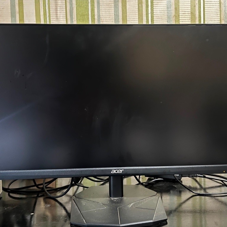 Monitor second Xiaomi Mi G24i dan Acer Nitro LED KG24IY