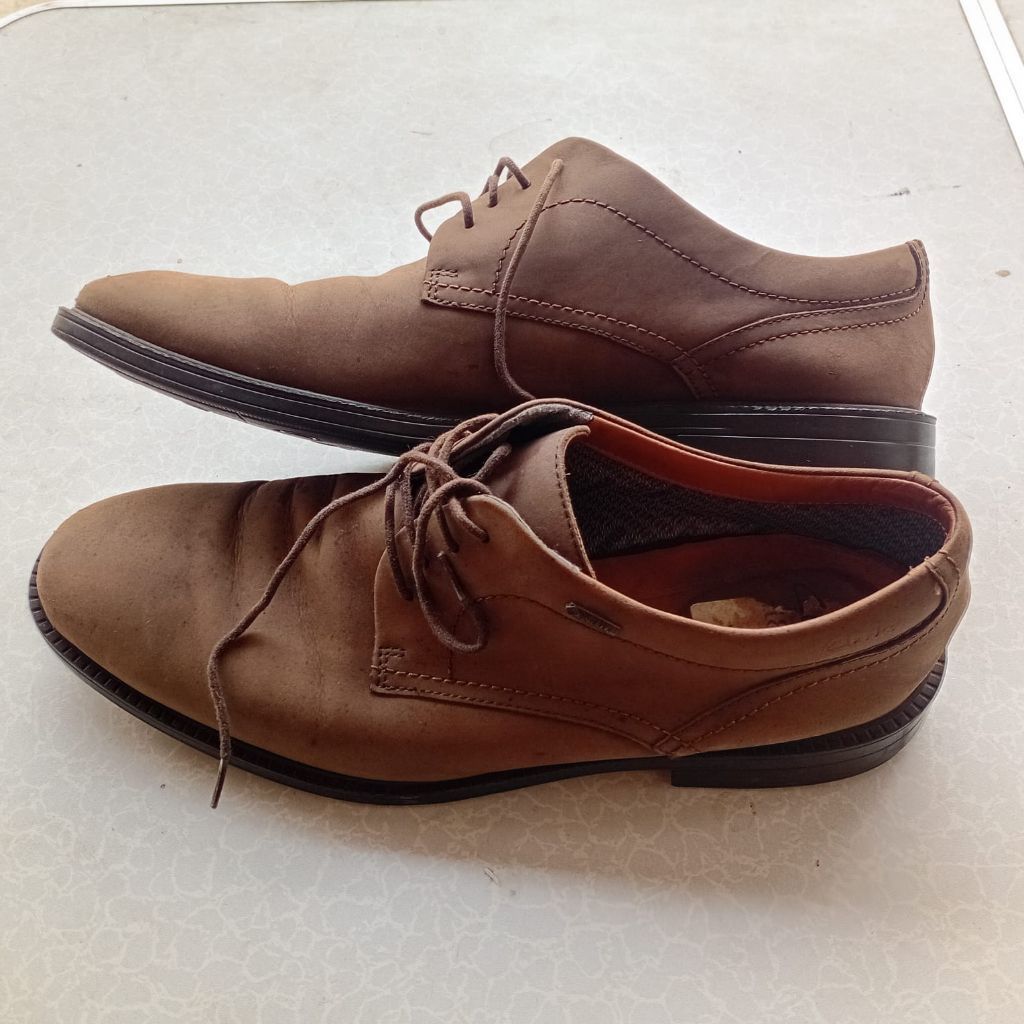 Sepatu Pantofel Kulit Clarks Mens 14885 Gore-Tex Original Size 45 Second
