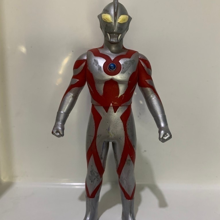 Ultraman belial Early style 17cm Bandai