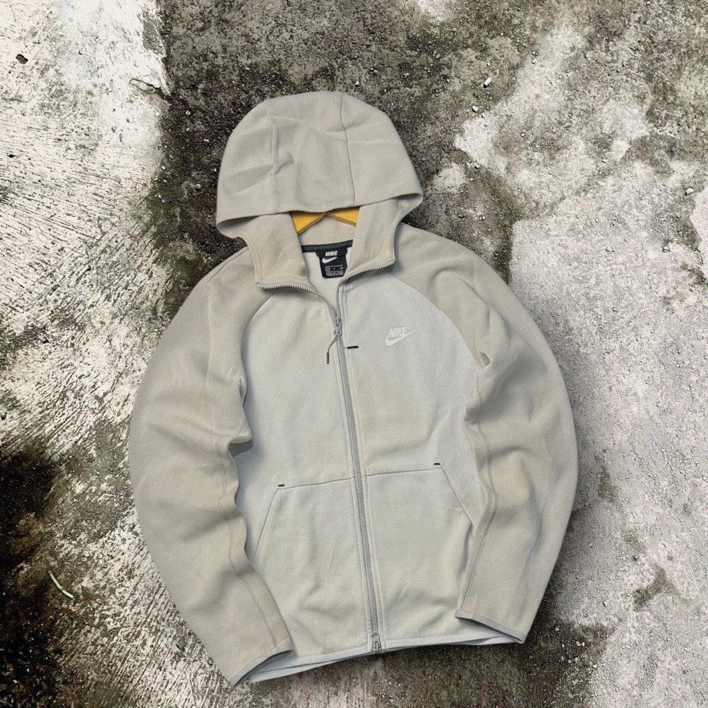 hoodie nike tech second