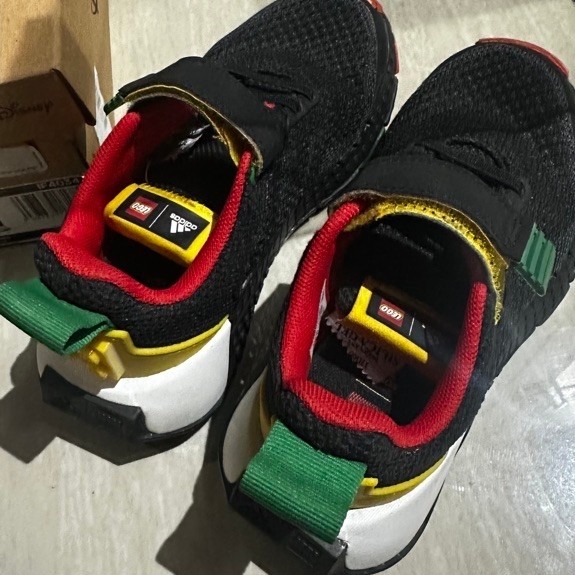 adidas lego kids size 11K