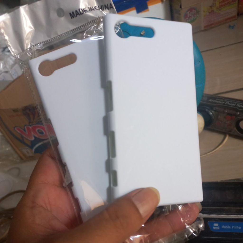 Hardcase Sony Xperia X Compact /Mini putih Mate docomo AU SoftBank Global