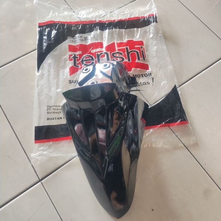Spakbor Depan Xride Hitam