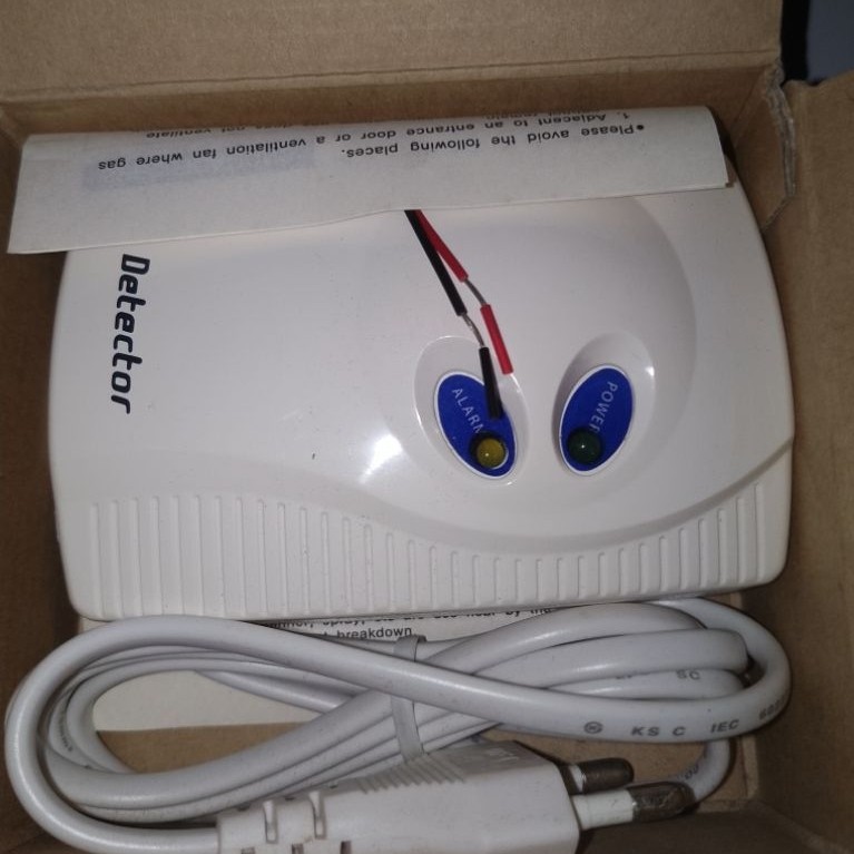 Gas detector leak detector gas alarm