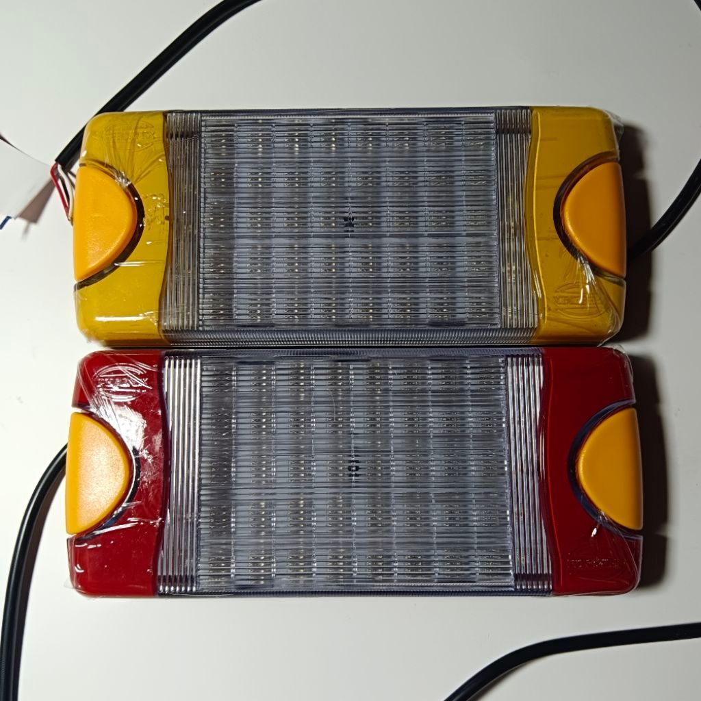 Lampu Stop 3in1 Phoenix 10-30volt Hella Style