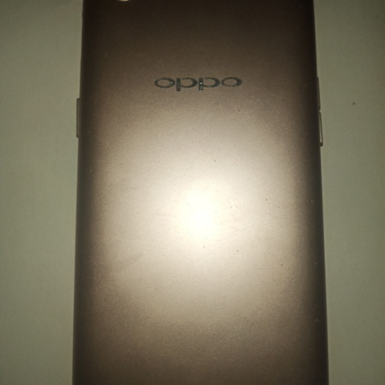 tutup belakang Oppo a83 bekas