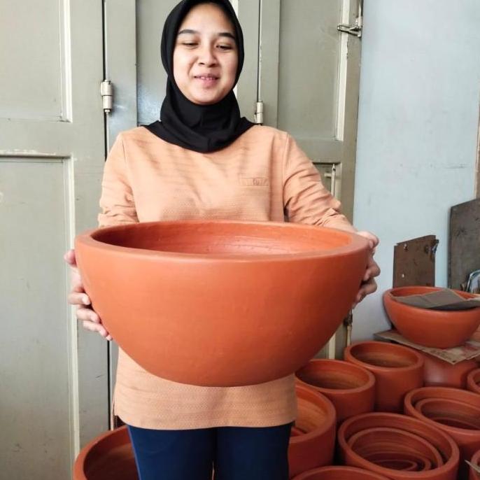 pot teratai, pot gerabah teratai, pot tanah liat tanpa bolong