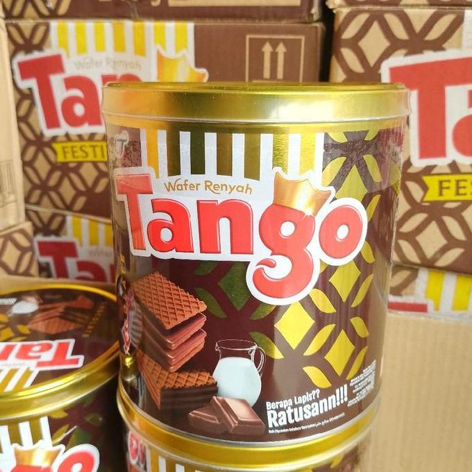 paket 1 karton wafer tango kaleng 240g (dapat 6 kaleng ) Cokelat