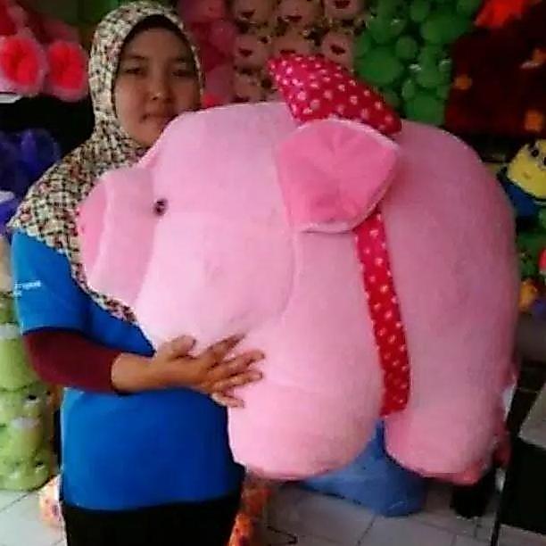 Boneka babi pigi pigi piglet murah size jumbo