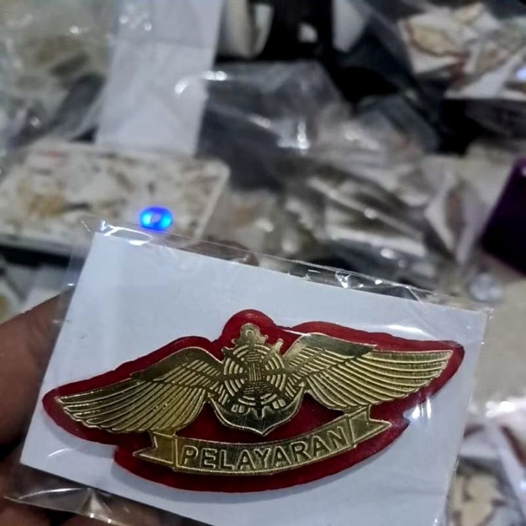 wing pelayaran SMK akrilik merah bagus