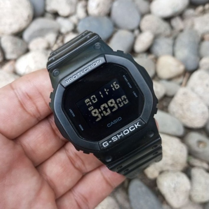 Casio G-Shock DW-5600BB second/used