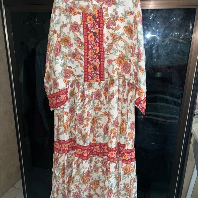 Gamis wanita motif bunga warna krem merah lengan panjang dress muslim wanita