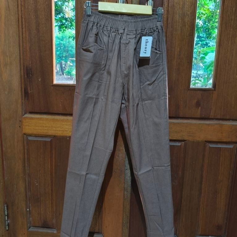 celana baggy theory
