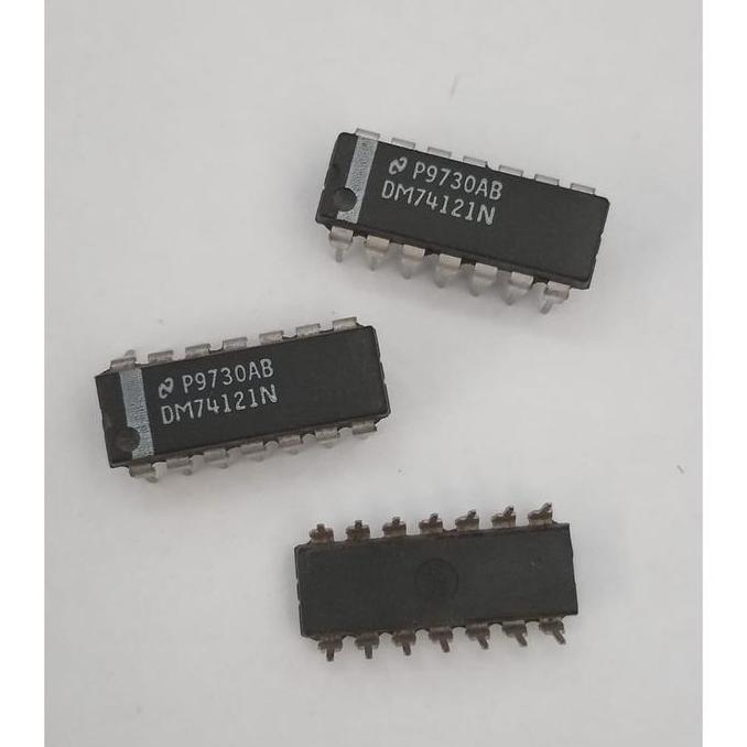 IC DM74121N MONOSTABLE MULTIVIBRATOR BYD79