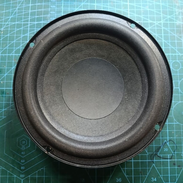 Sub copotan soundbar jbl