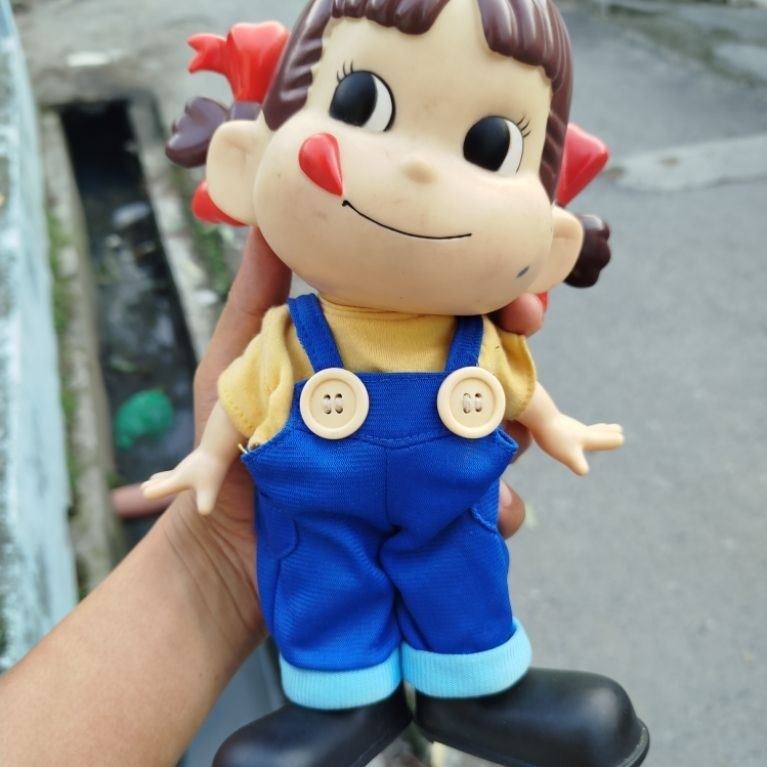 Boneka Peko-chan