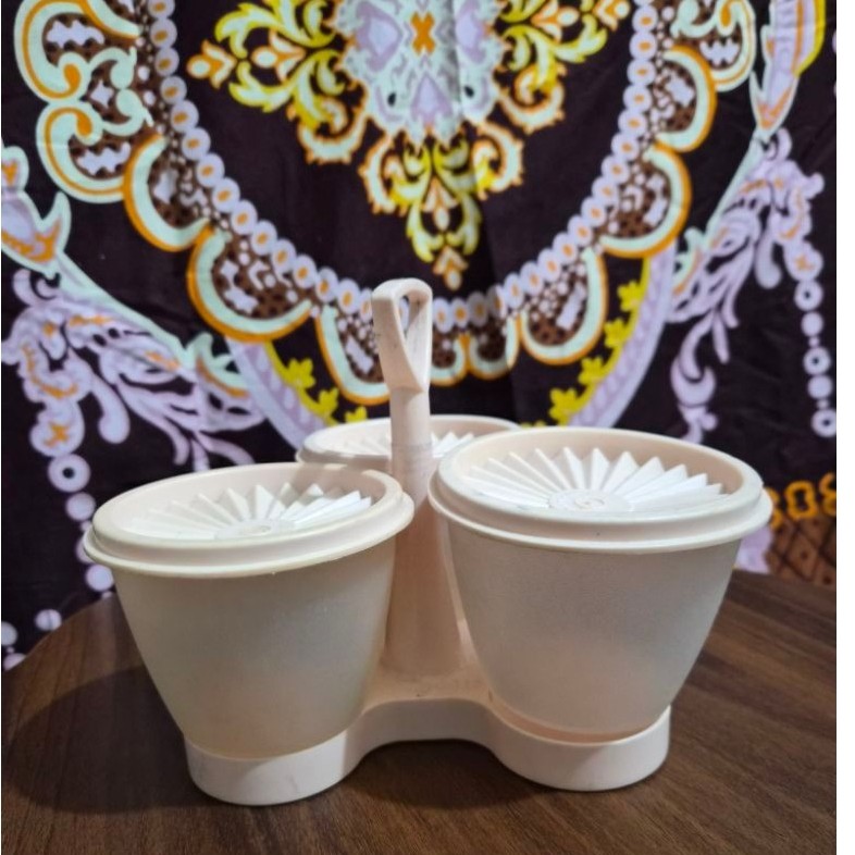 Condimate Ori Tupperware second
