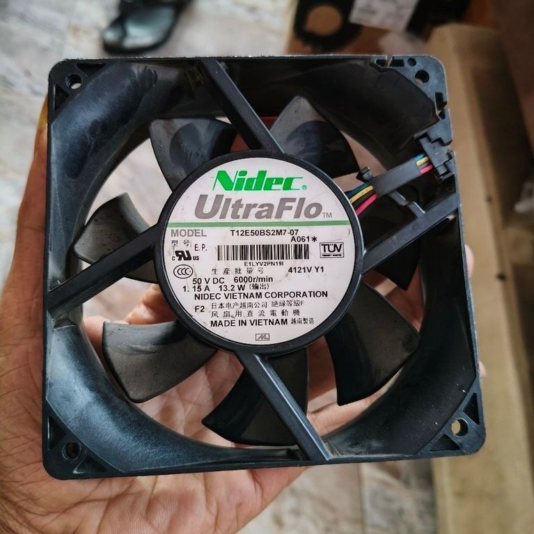 NIDEC ULTRA FLO T12E50BS2M7-07 KIPAS DC 48-50VOLT 1.15A 12X12CM PUTARAN SANGAT KENCANG HIGH SPEED