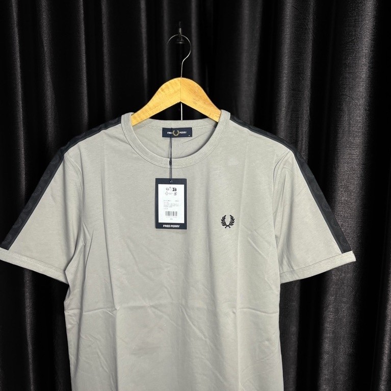 Tshirt Fred Perry Tapped M4613 W25 Originals