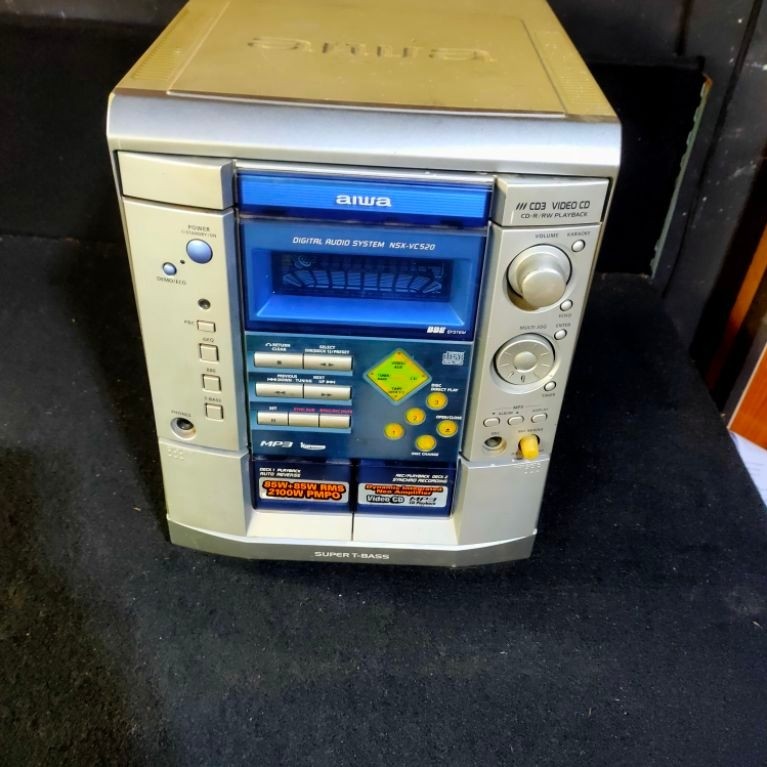 head compo hifi aiwa NSX 520