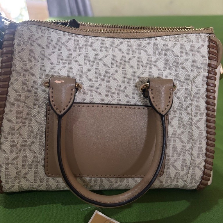 Michael Kors Carine bag