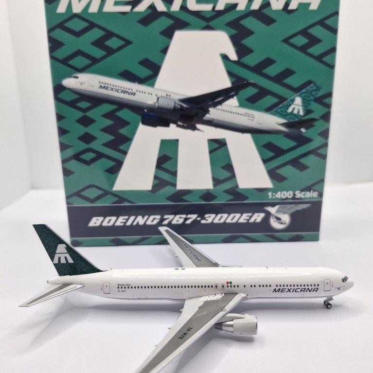 1/400 Mexicana Boeing B767-300 1:400 Scale